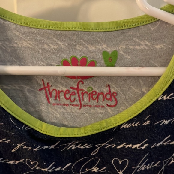 Three Friends Dress - Picture 2 of 4